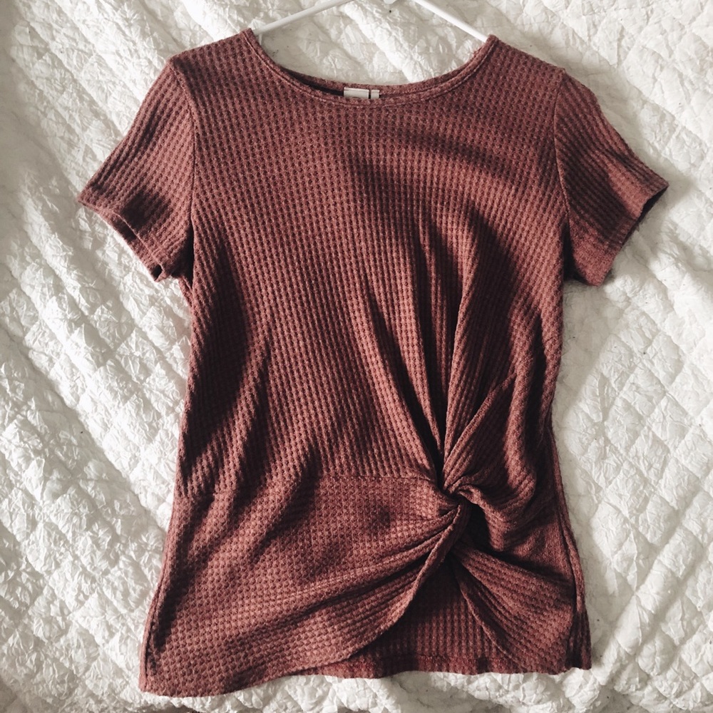 mauve waffle knit top with cute knit tie